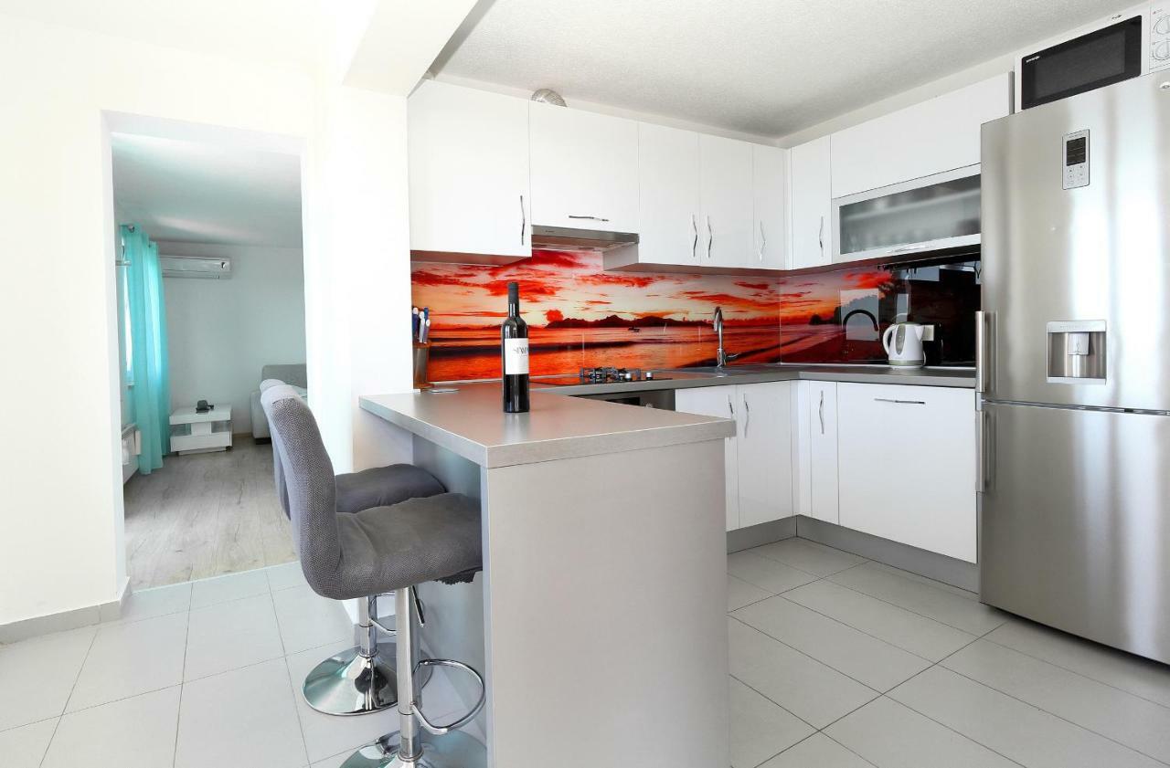 Stella Maris Apartment Brela Exterior photo